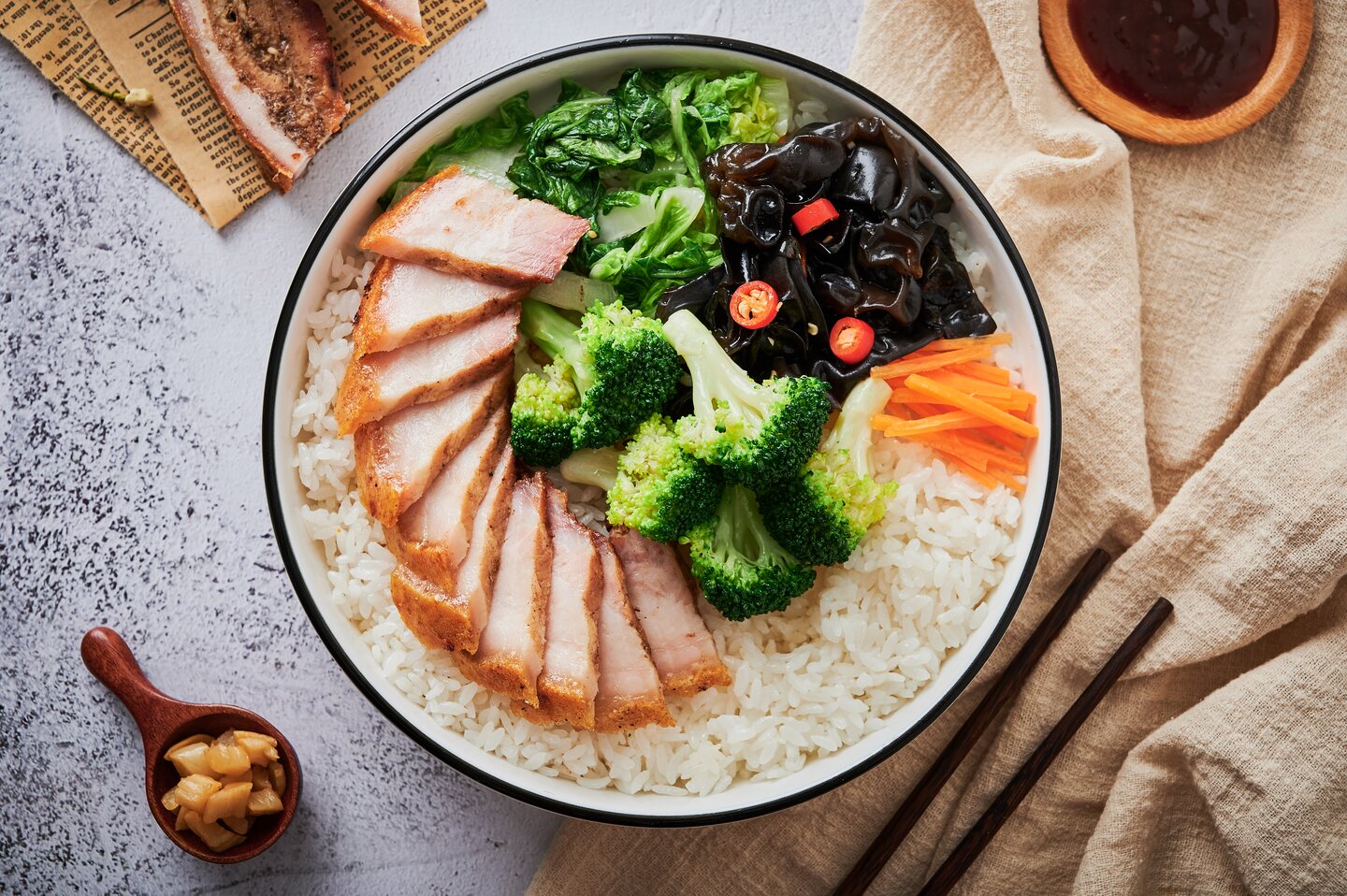 贤记烧肉饭官方菜品图
